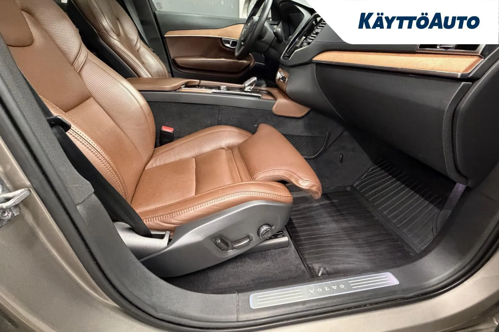 Volvo XC90 JLM-722 carousel image