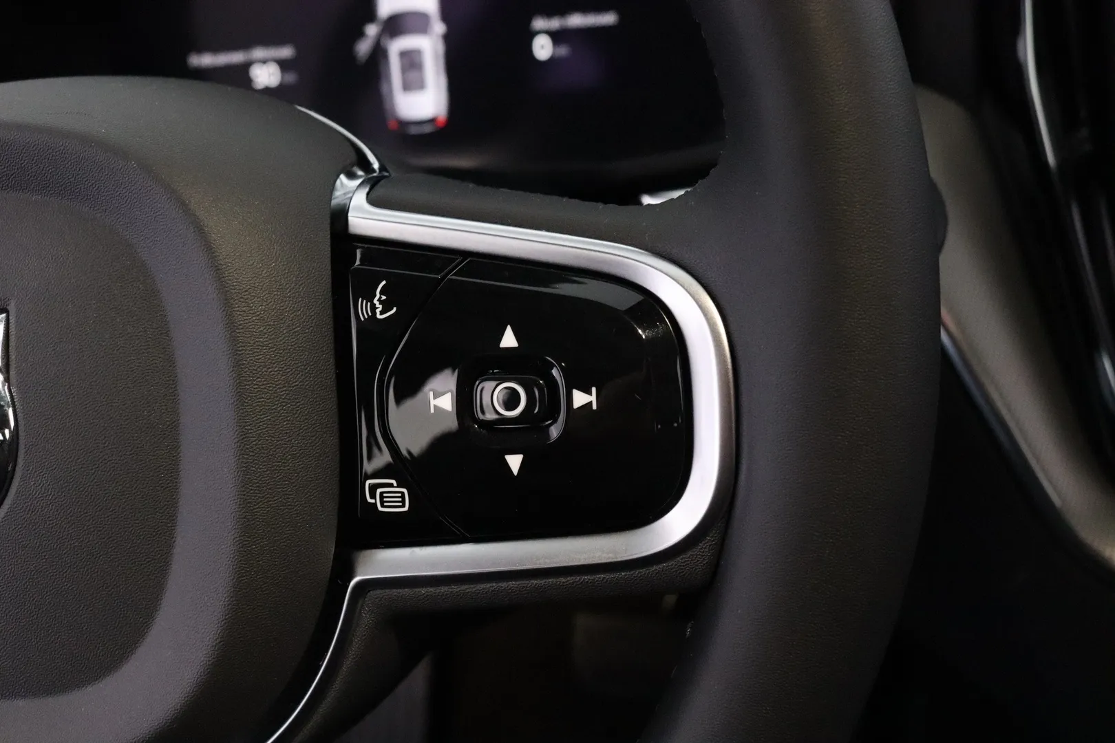 Volvo XC60 XRT-125 carousel image