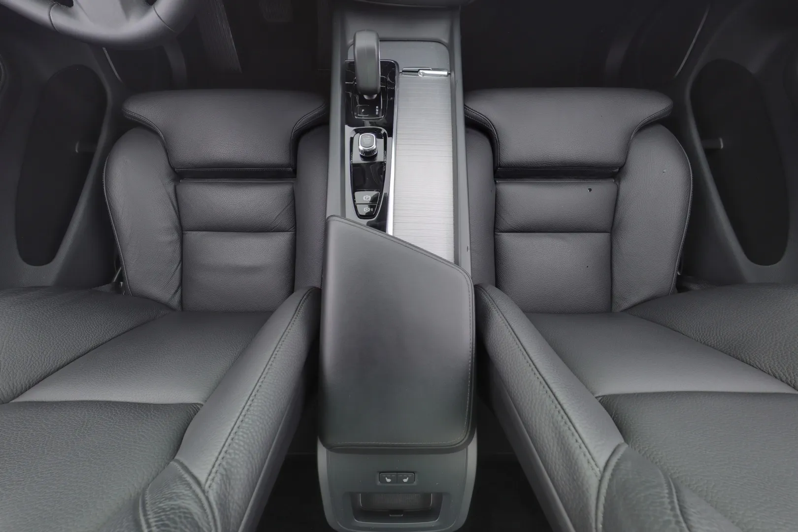 Volvo XC60 XRT-125 carousel image