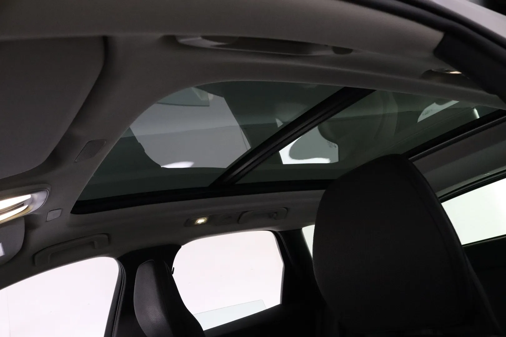 Volvo XC60 XRT-125 carousel image