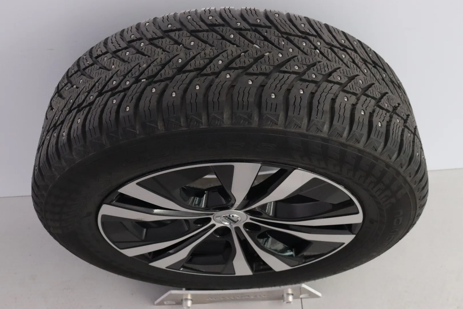 Volvo XC60 XRT-125 carousel image