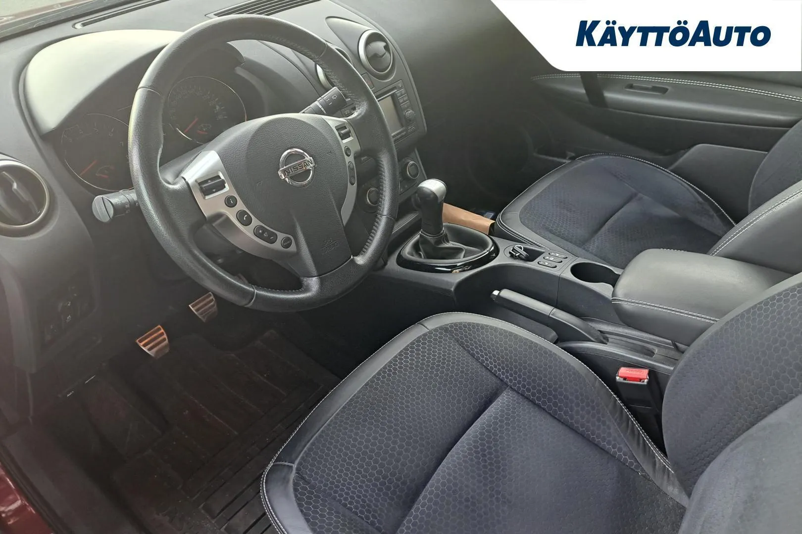 Nissan Qashqai LMB-193 carousel image