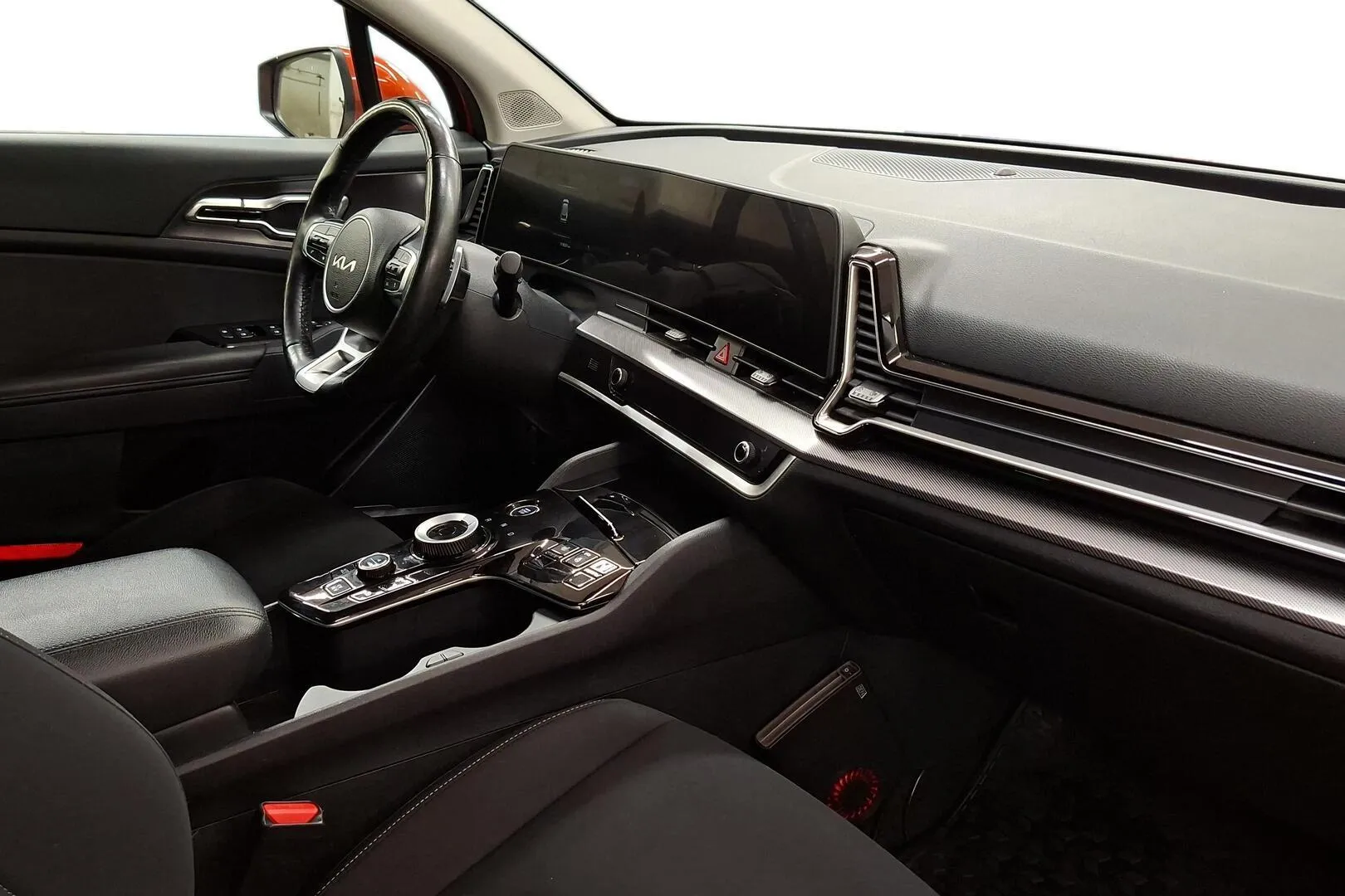 Kia Sportage XRO-641 carousel image