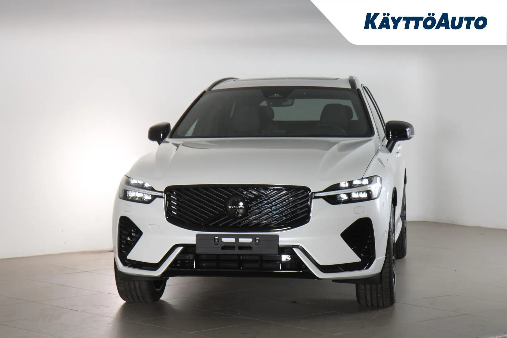 Volvo XC60 SZO-475 carousel image