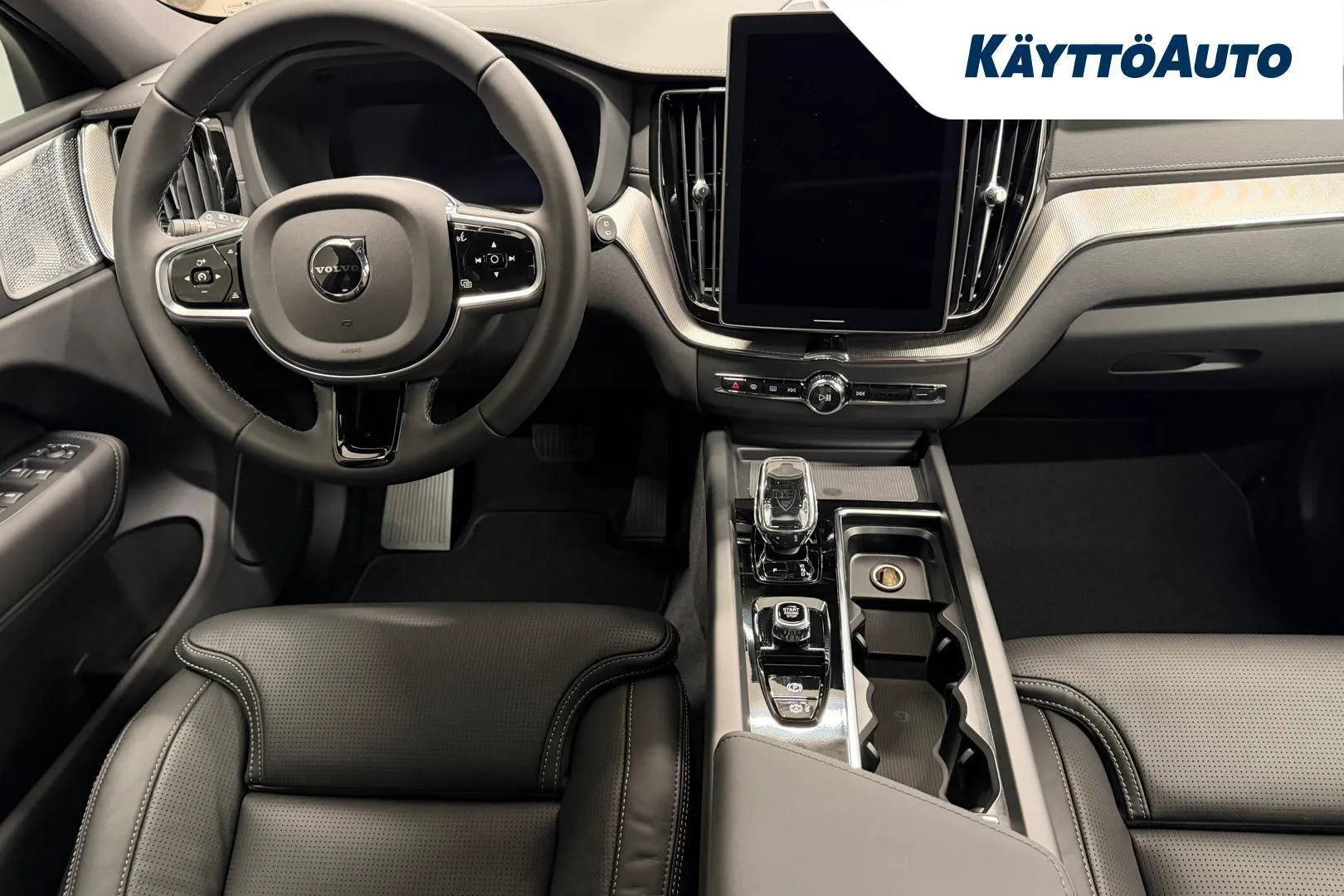 Volvo XC60 SZO-475 carousel image