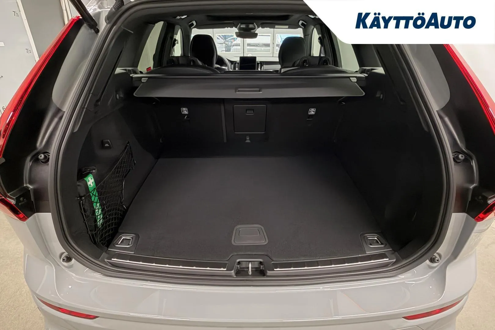 Volvo XC60 SZO-478 carousel image
