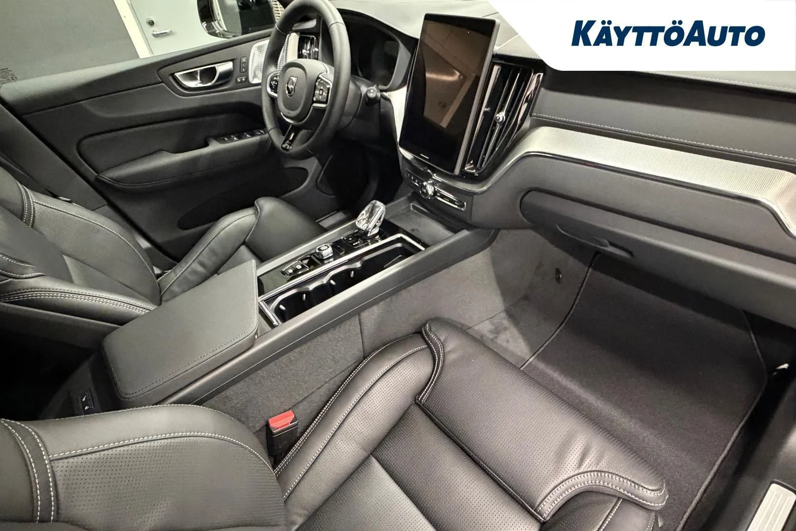 Volvo XC60 SZO-478 carousel image