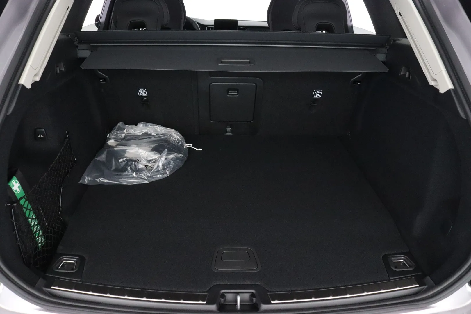 Volvo XC60 SZO-479 carousel image