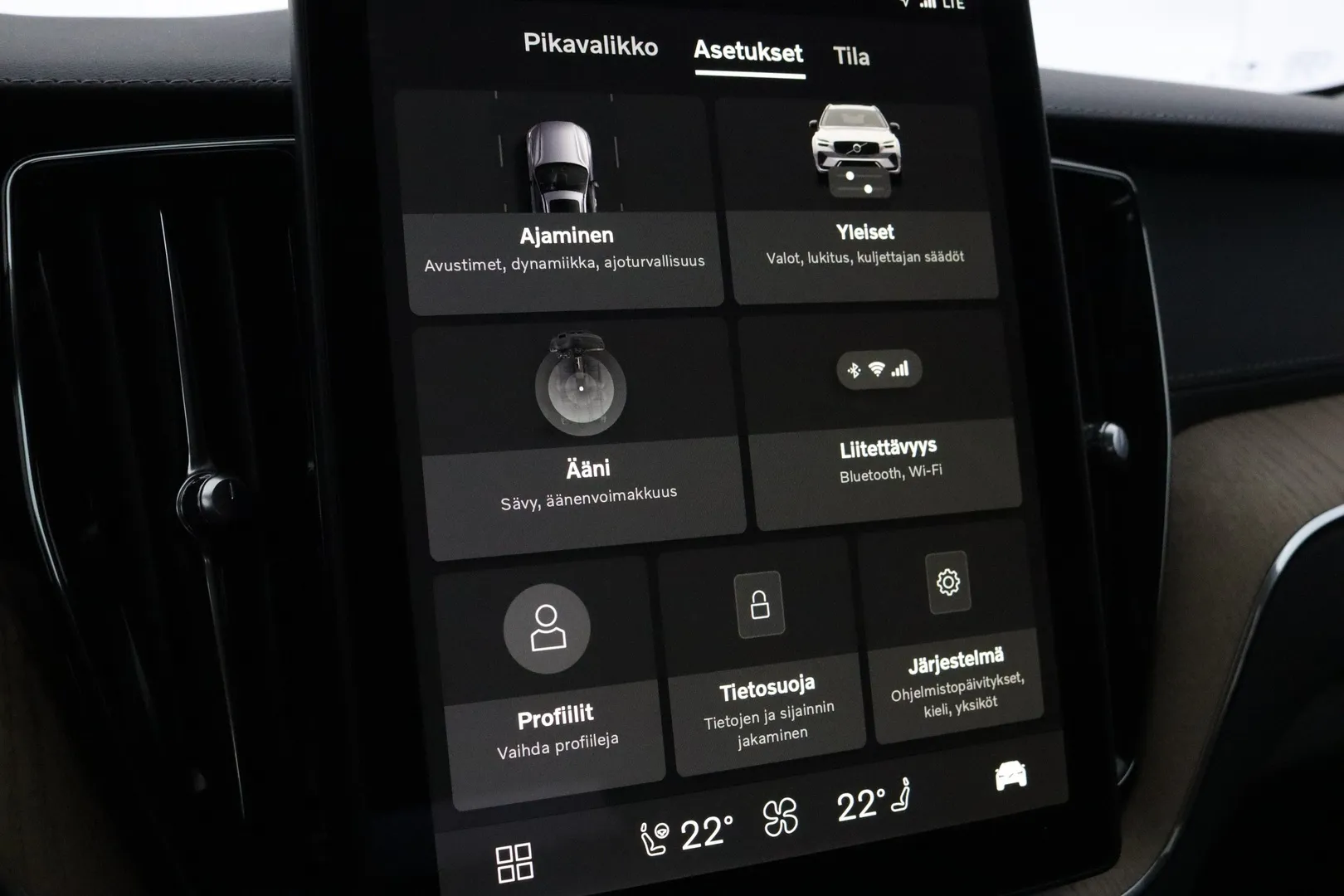 Volvo XC60 SZO-479 carousel image