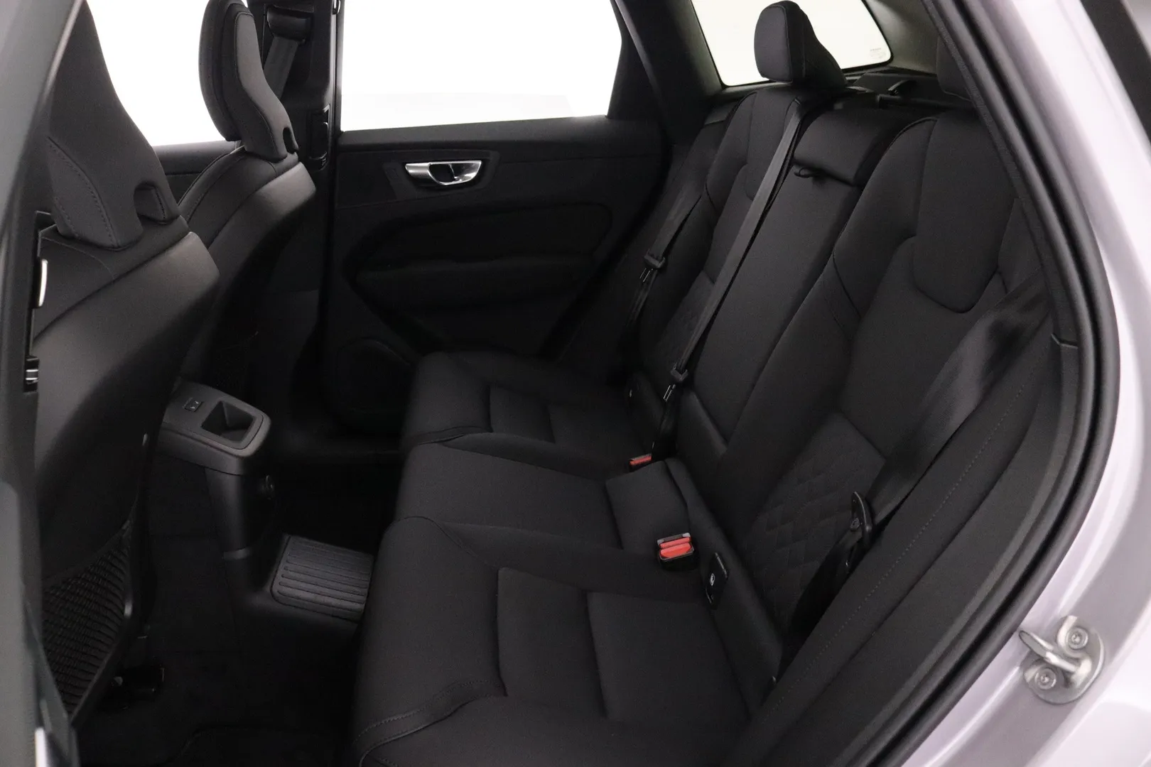 Volvo XC60 SZO-479 carousel image