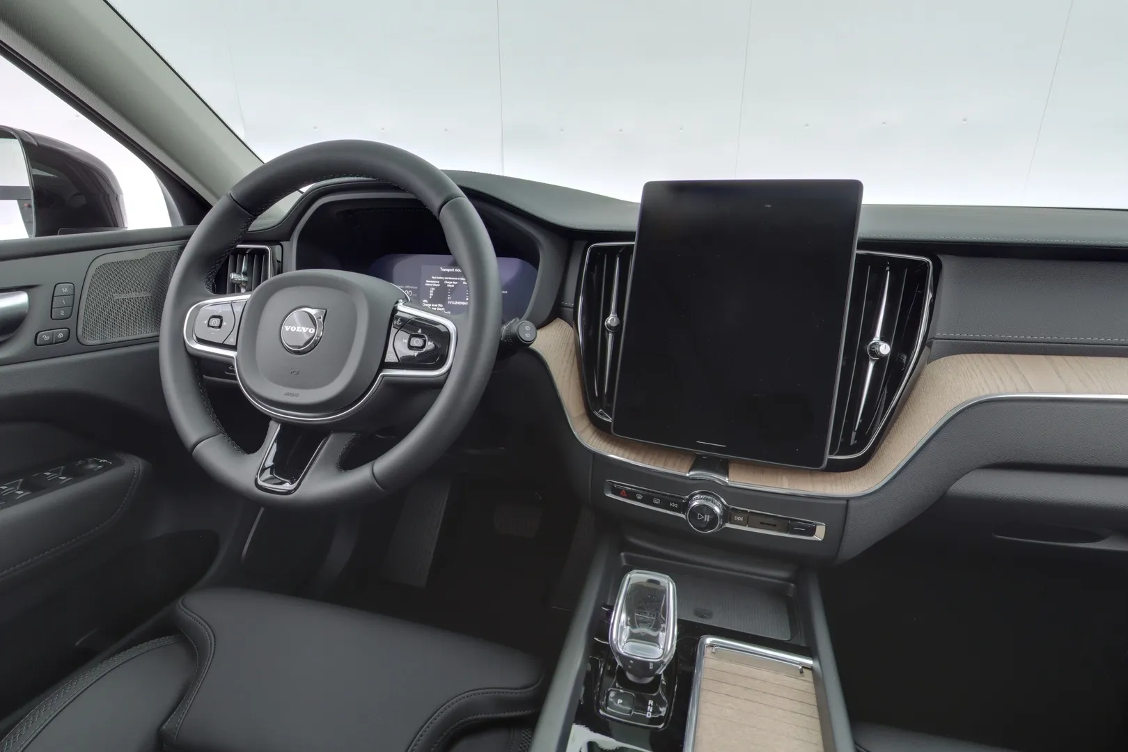 Volvo XC60 SZO-479 carousel image