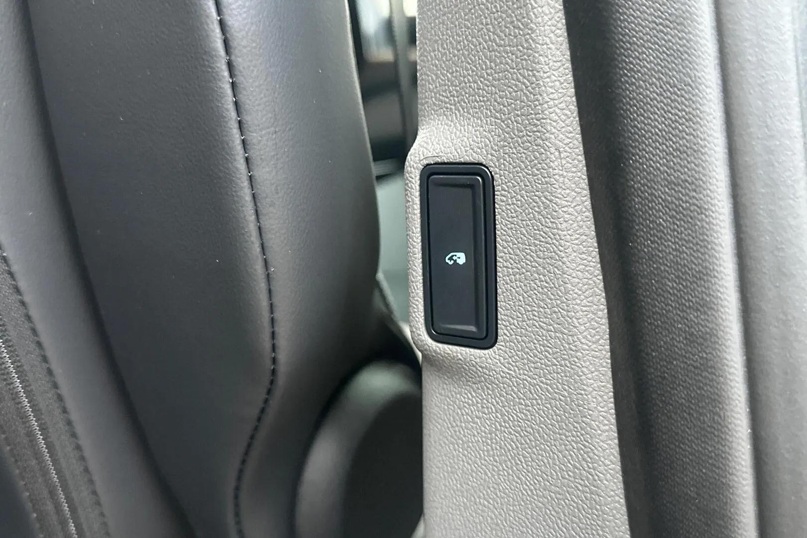 FORD TOURNEO CUSTOM JOS-658 carousel image