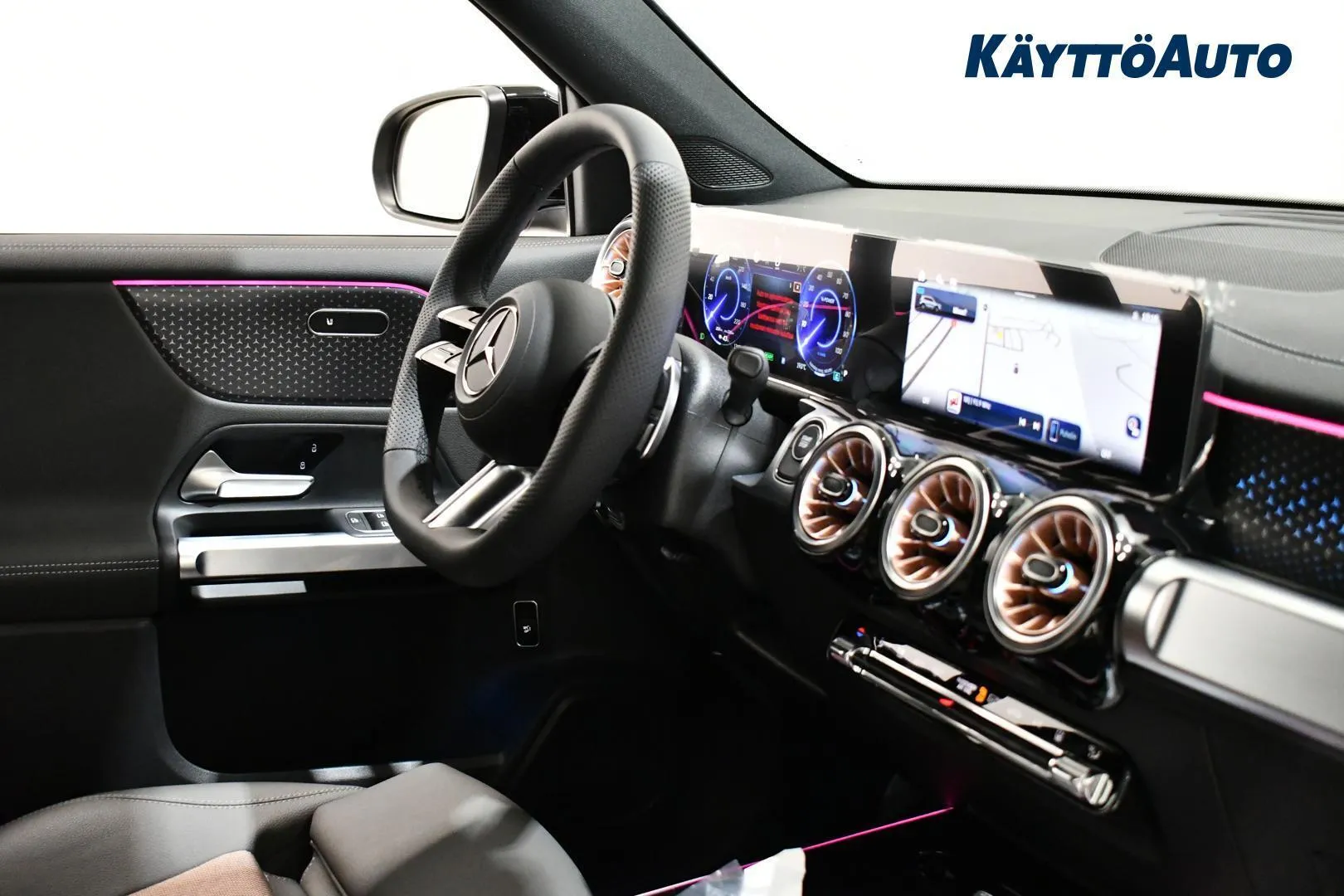 Mercedes-Benz EQB KXL-654 carousel image