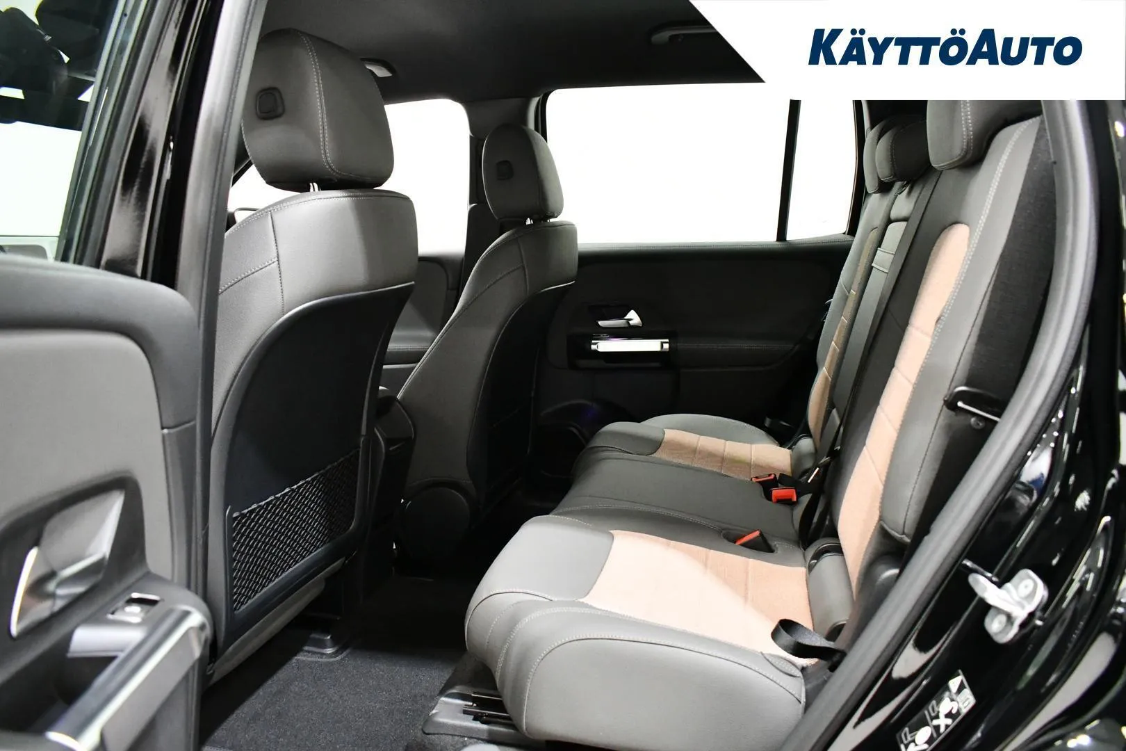 Mercedes-Benz EQB KXL-654 carousel image