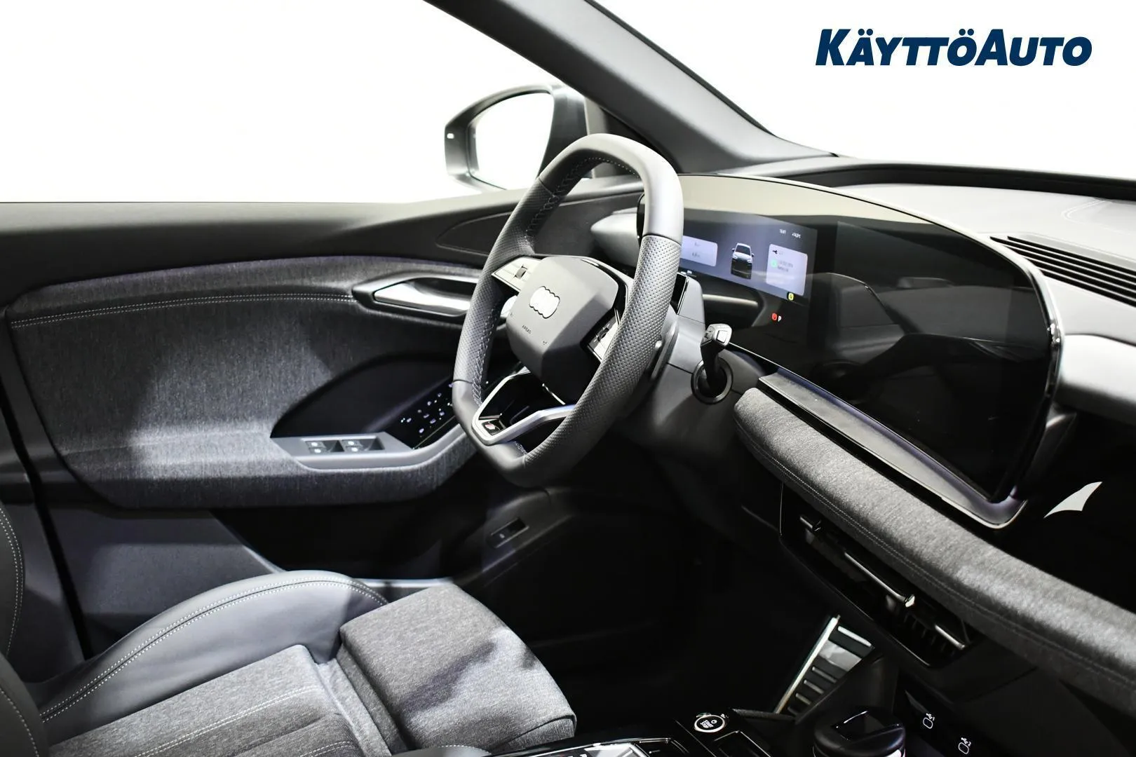 AUDI Q6 E-TRON NOY-885 carousel image