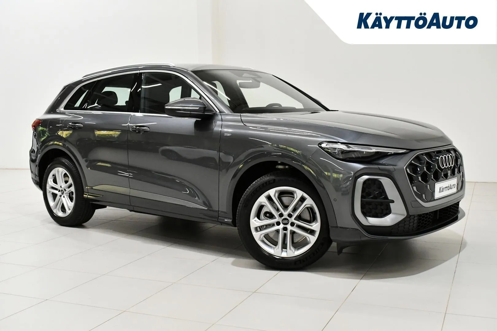 AUDI Q5 LTT-731 carousel image