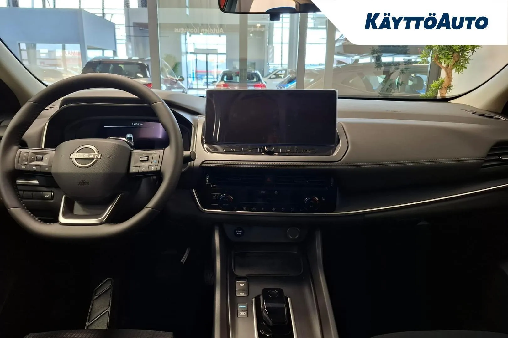 Nissan Qashqai SZP-779 carousel image