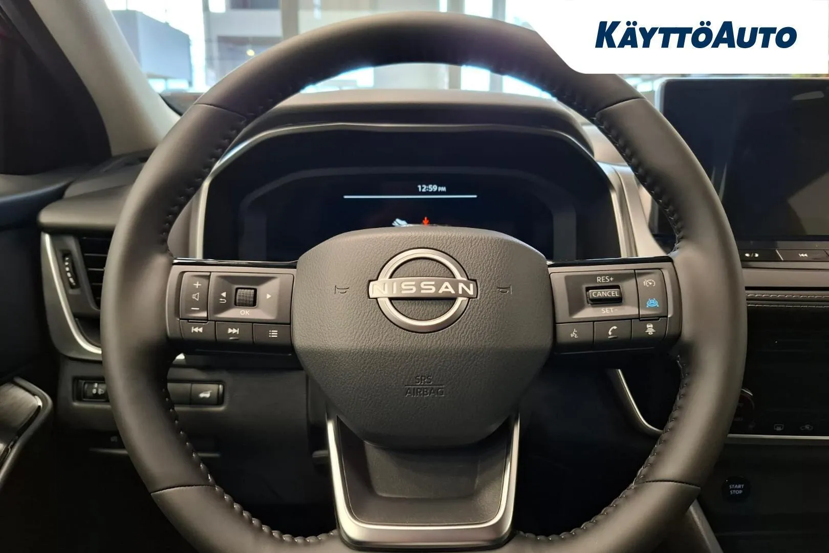Nissan Qashqai SZP-779 carousel image