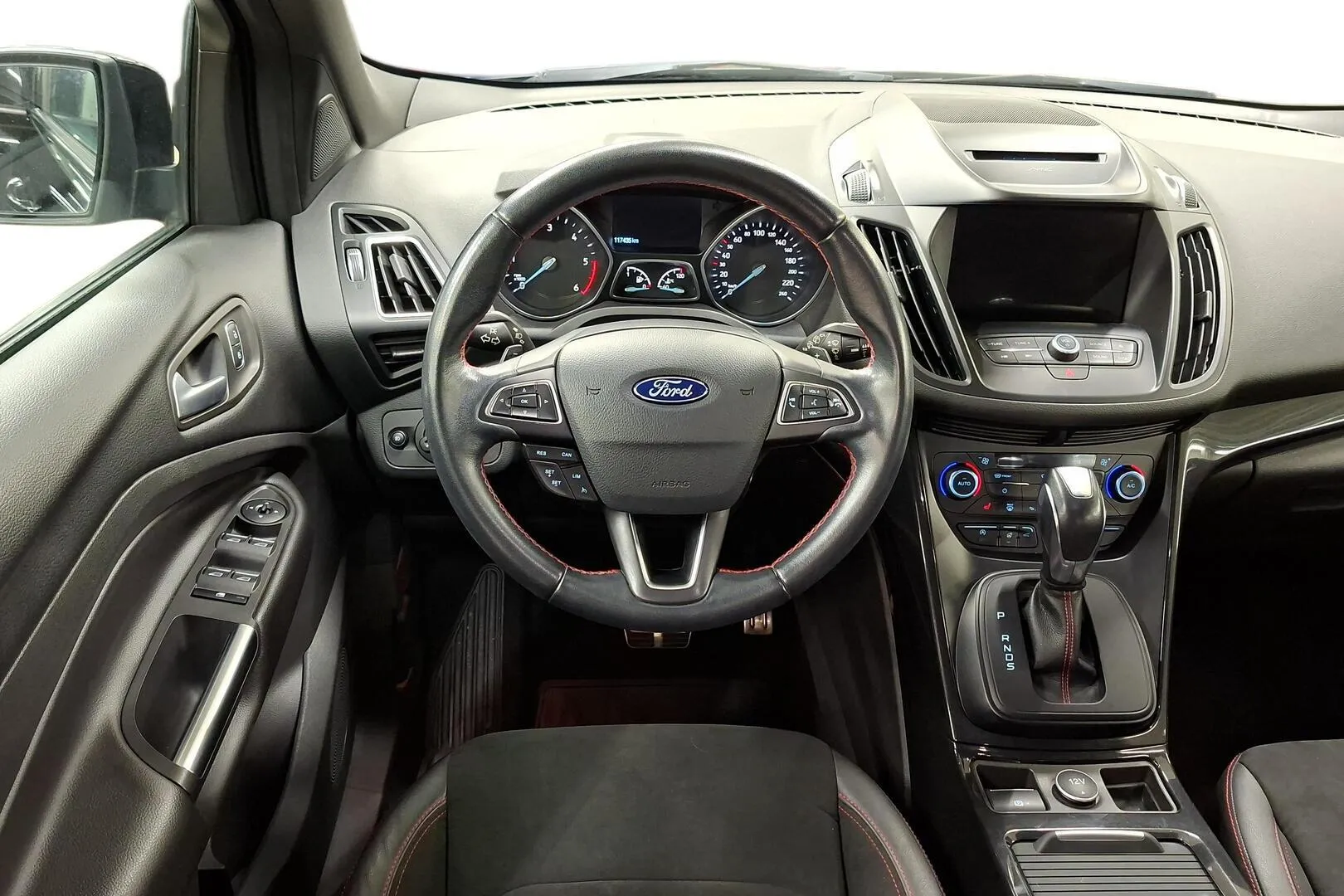 Ford Kuga NLB-750 carousel image