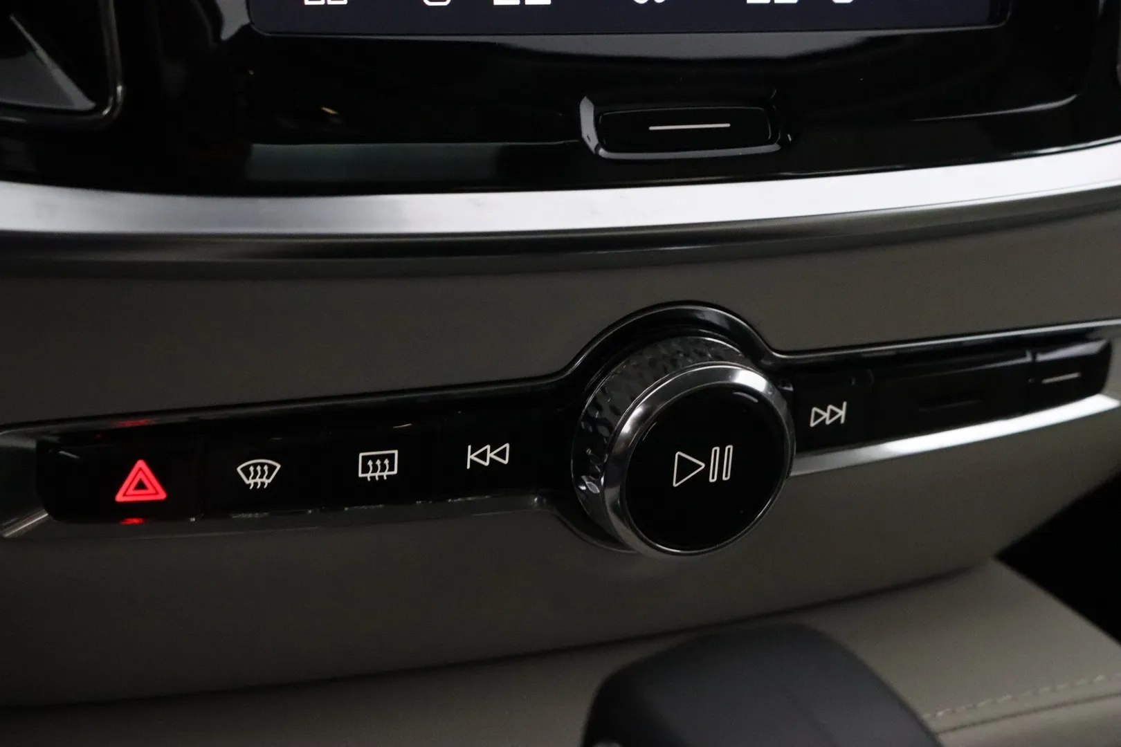 Volvo S60 EUP-226 carousel image