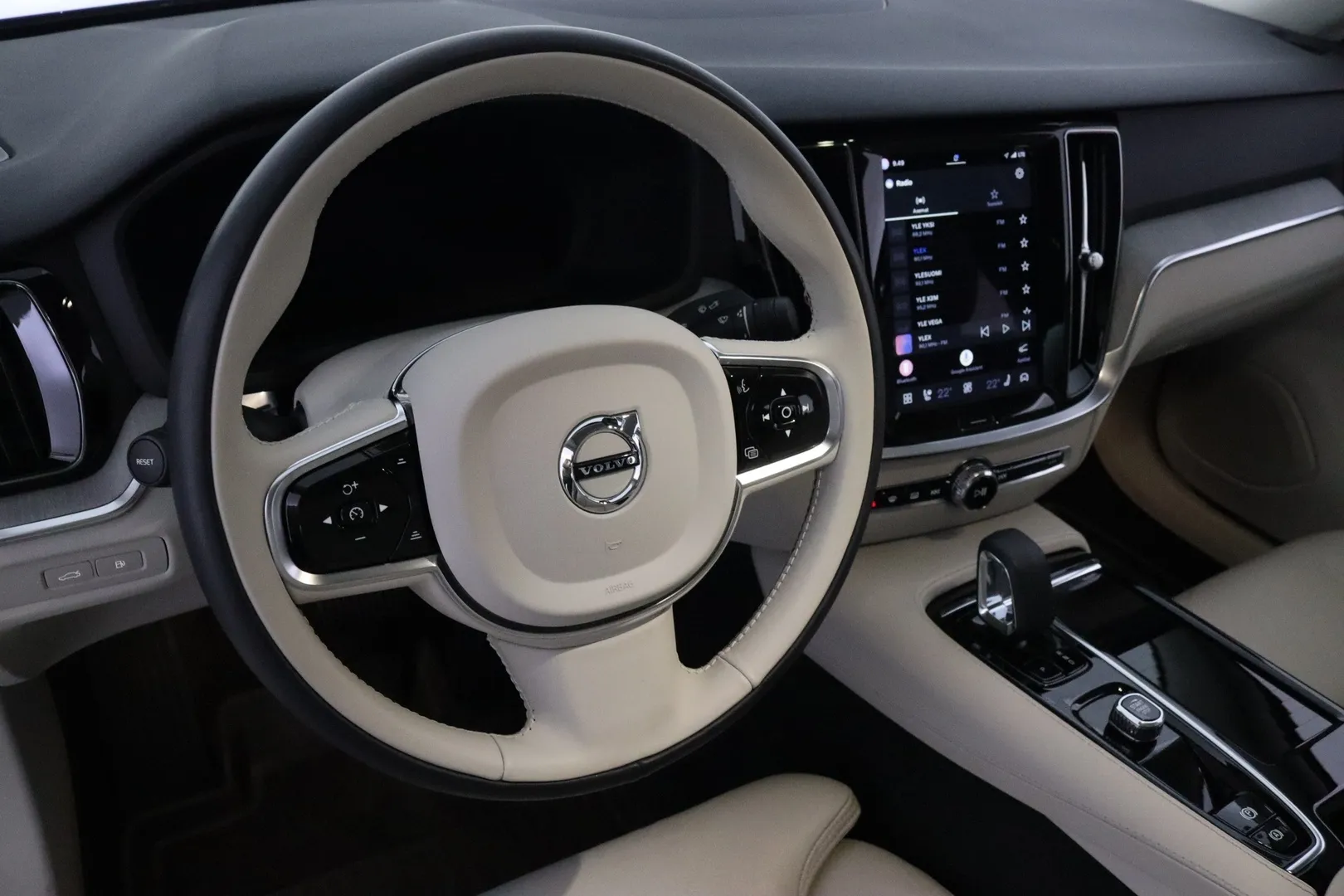 Volvo S60 EUP-226 carousel image