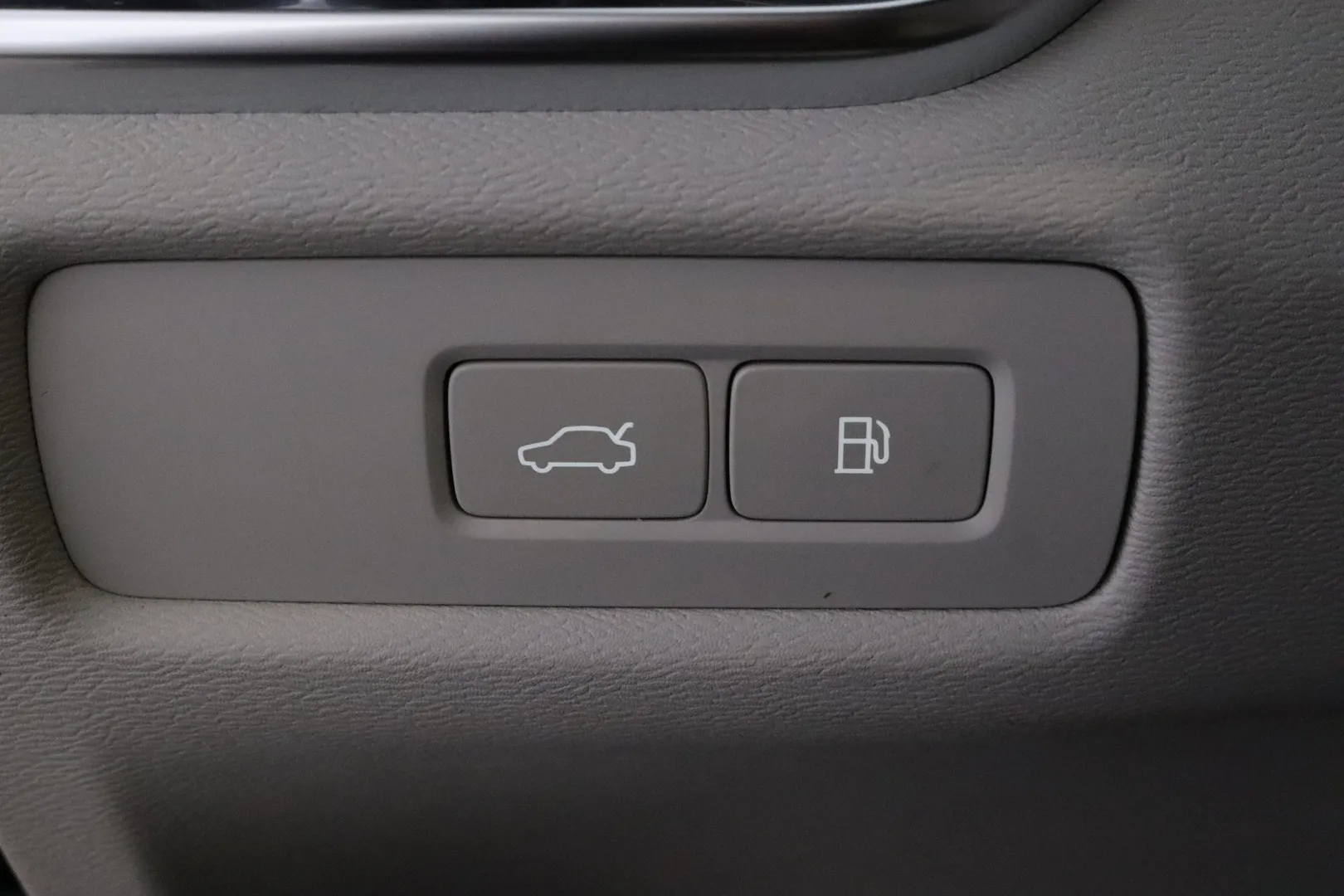 Volvo S60 EUP-226 carousel image