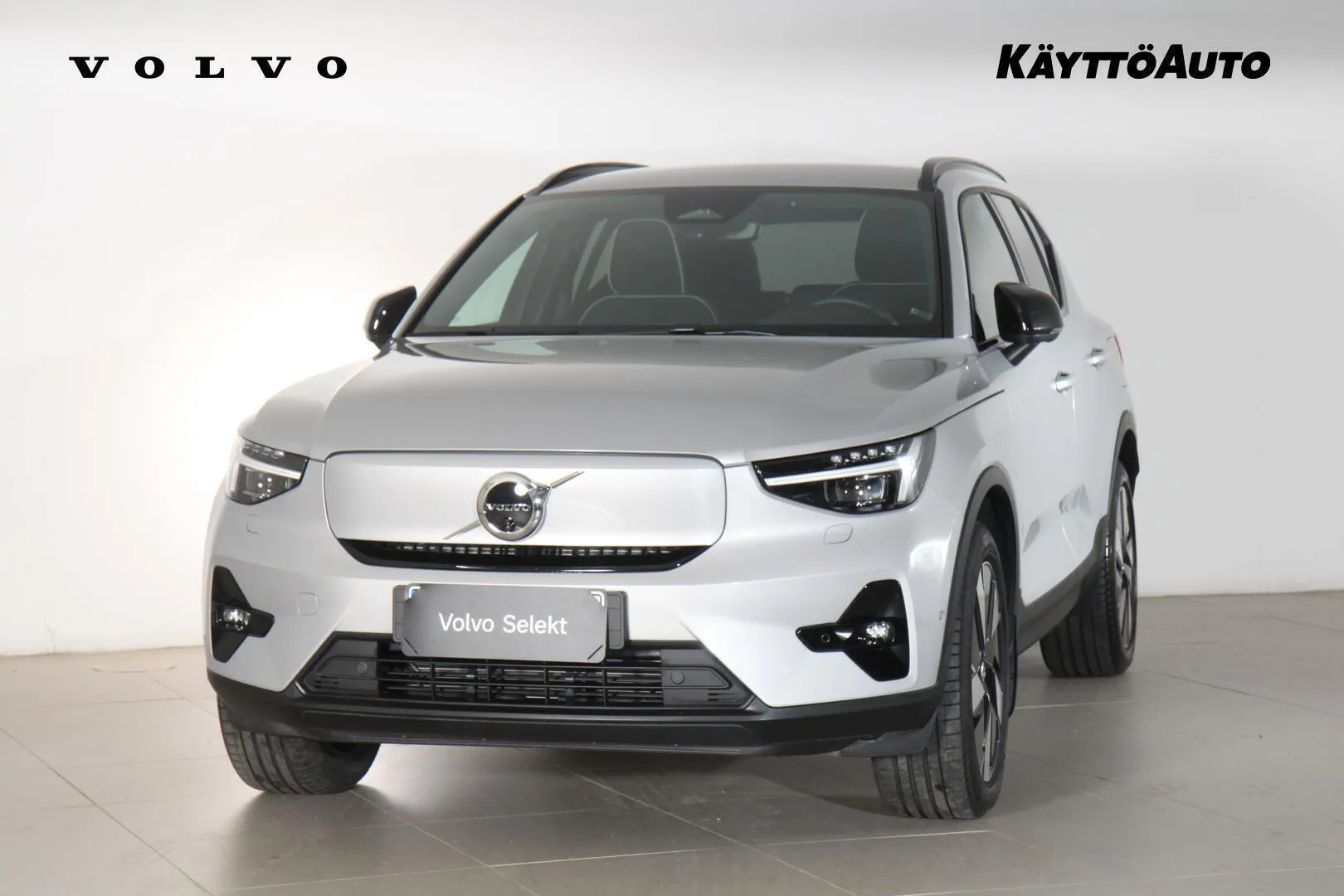 Volvo EX40 EVL-952 carousel image