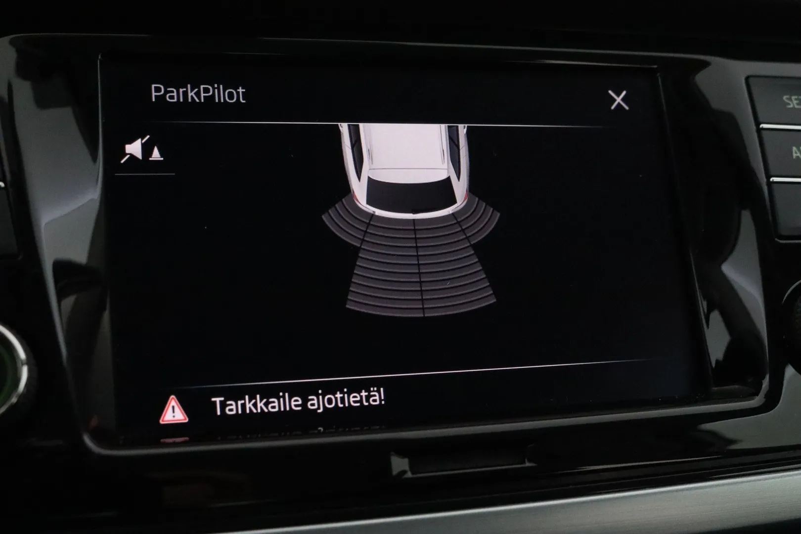 Skoda Fabia KOE-887 carousel image