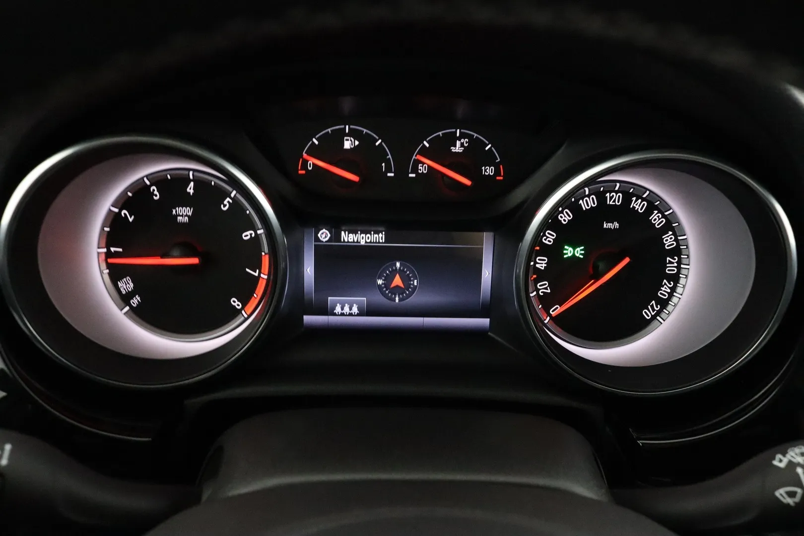 Opel Astra ZMK-363 carousel image