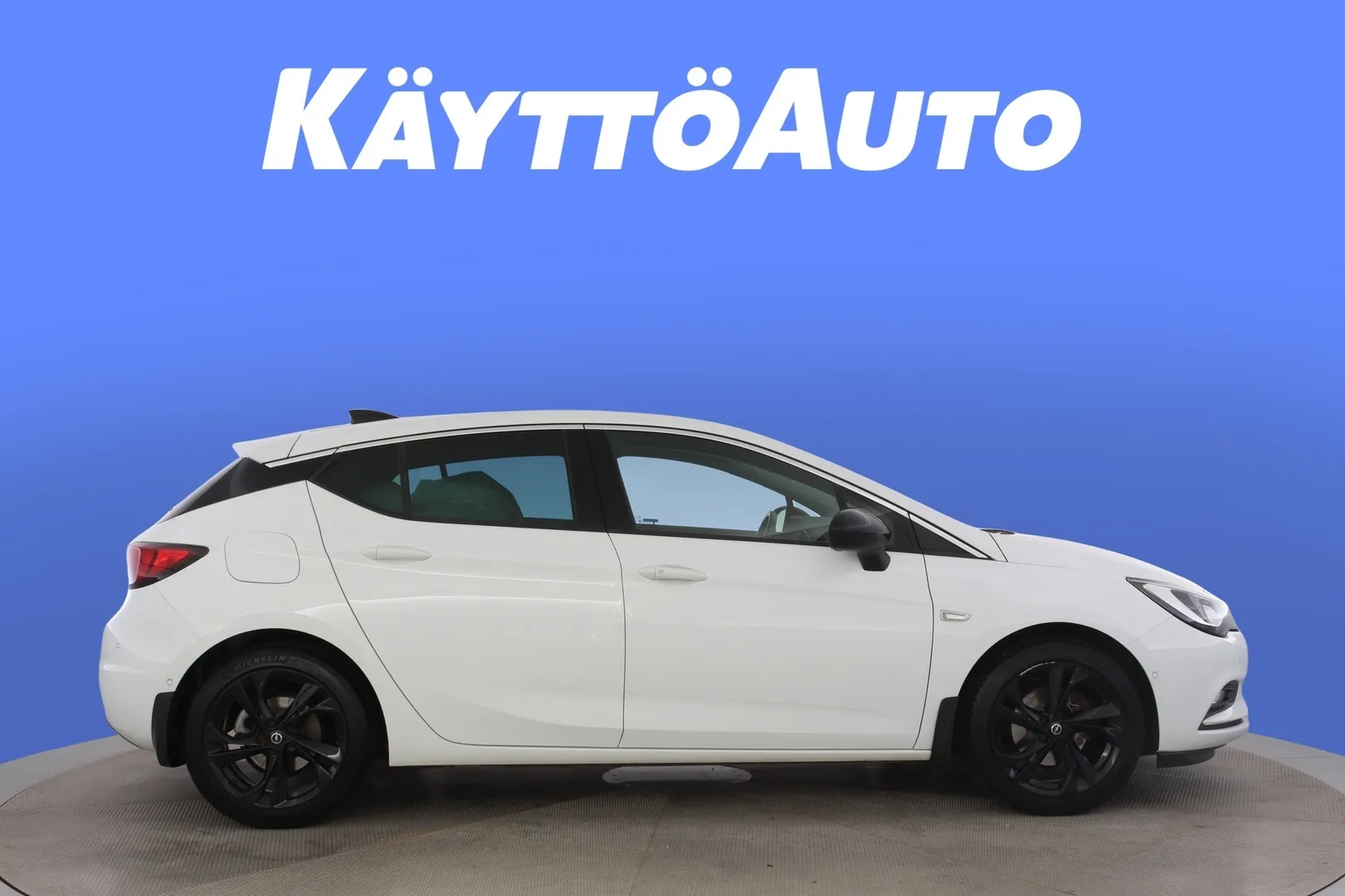 Opel Astra ZMK-363 carousel image