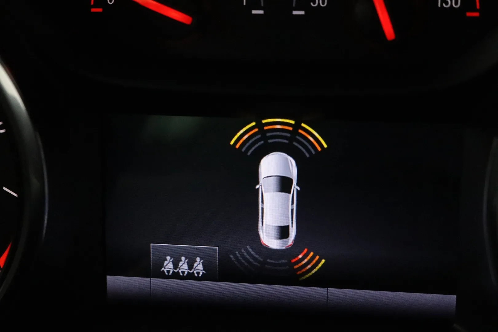 Opel Astra ZMK-363 carousel image