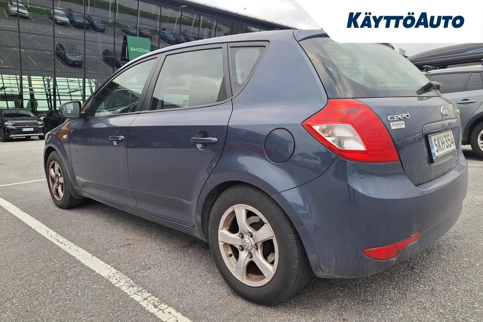 Kia Ceed SKH-354 carousel image