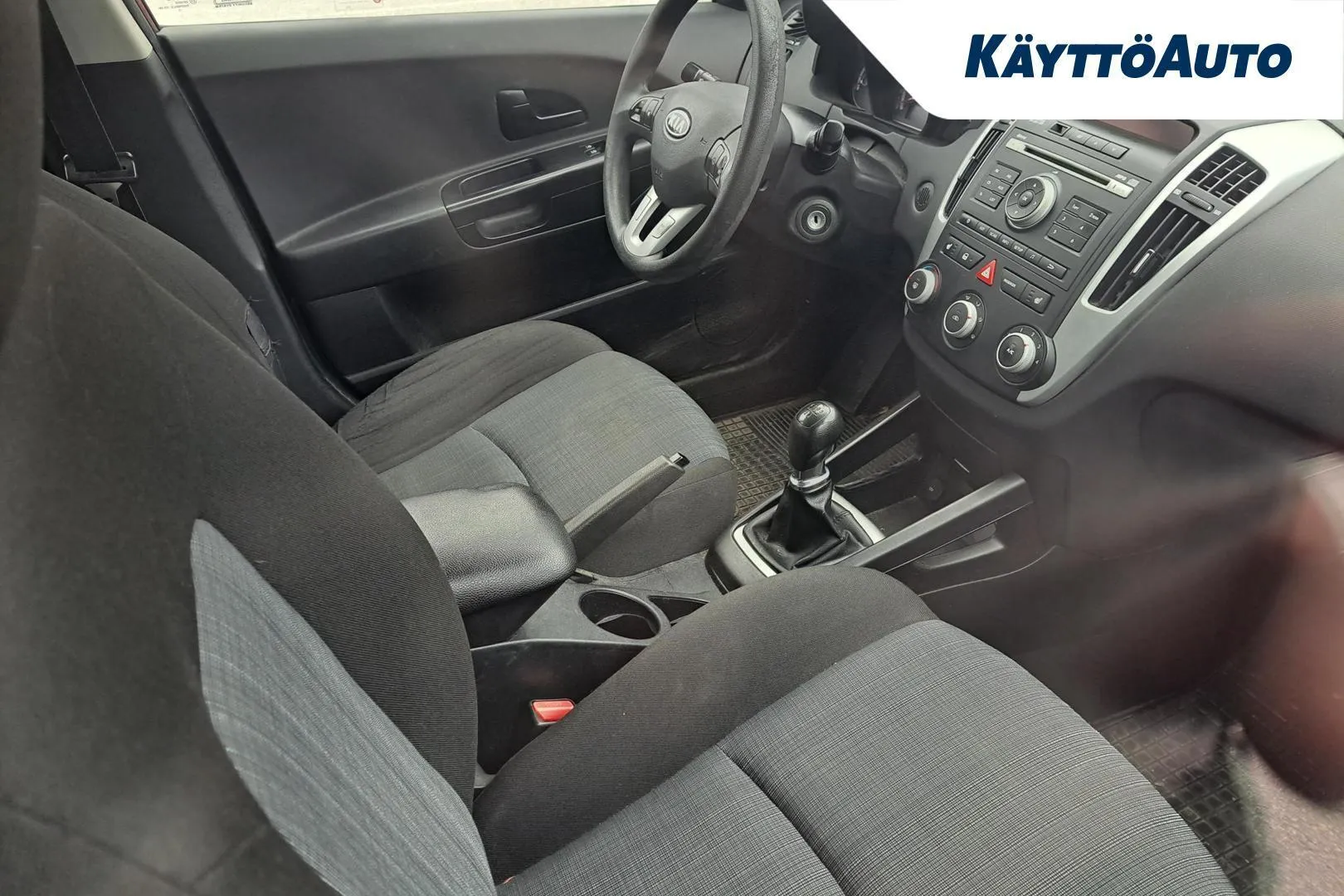 Kia Ceed SKH-354 carousel image