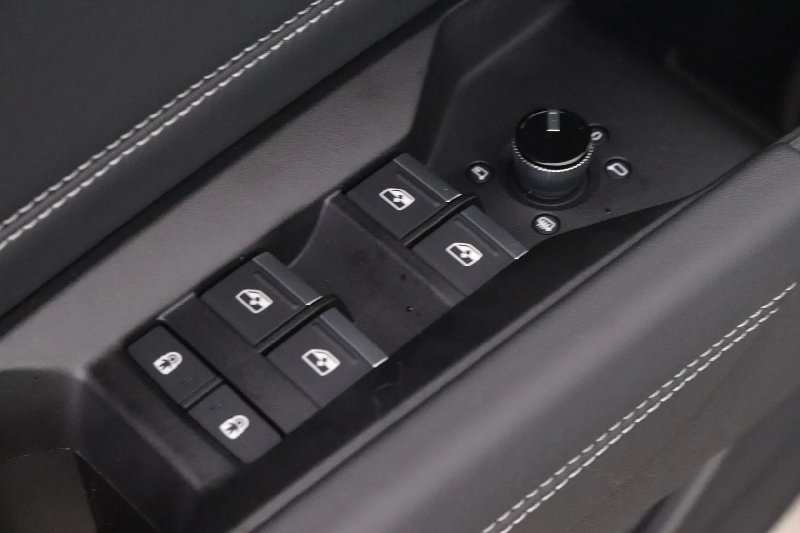 Audi Q4 e-tron SZO-309 carousel image