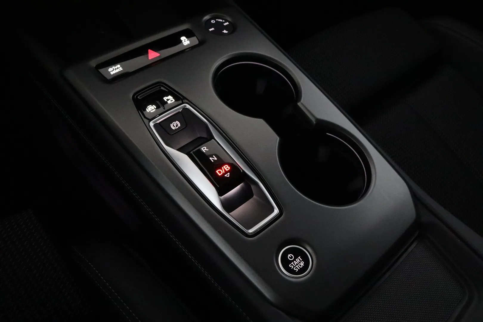 Audi Q4 e-tron SZO-309 carousel image