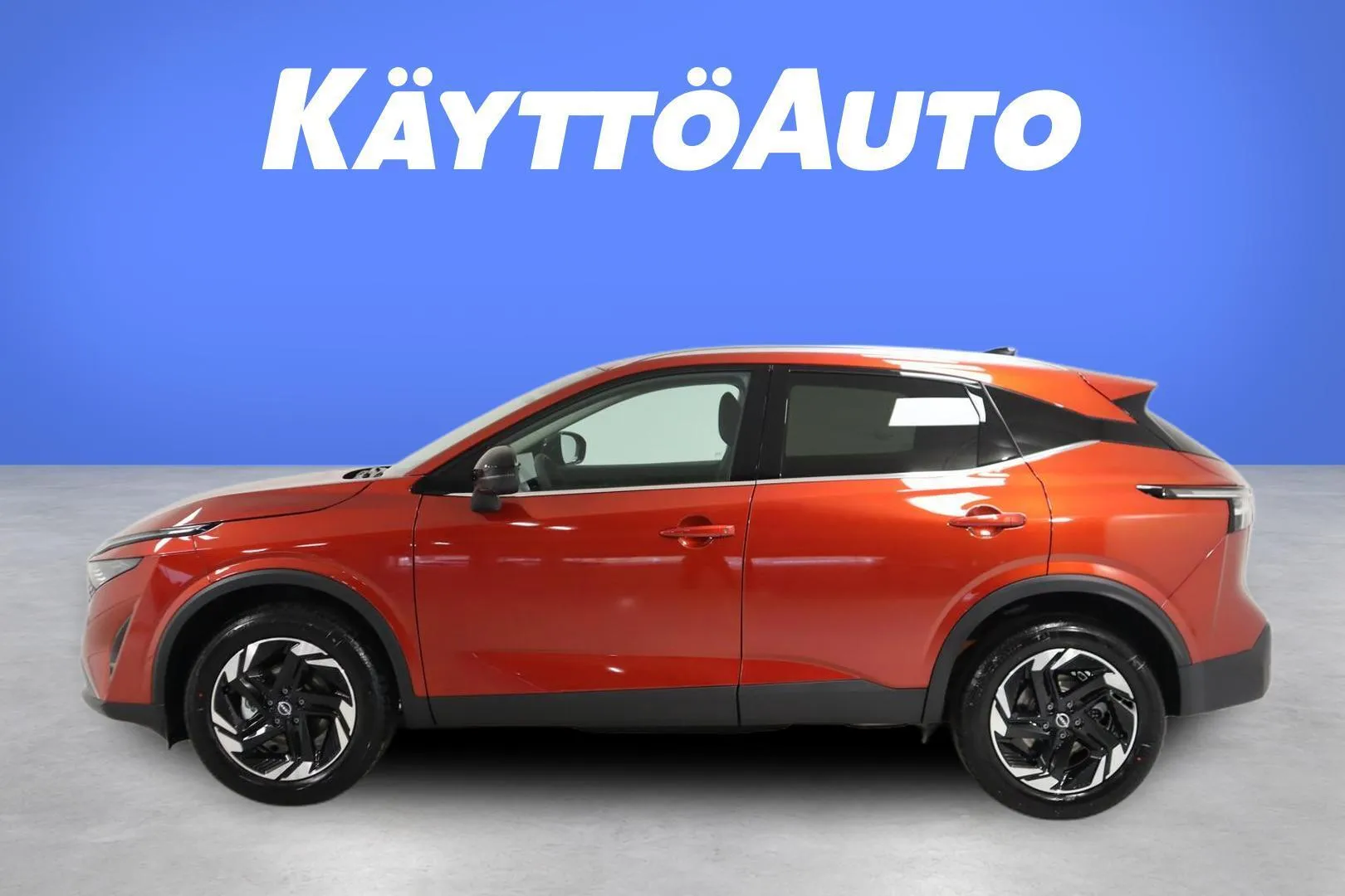 Nissan Qashqai SZP-650 carousel image