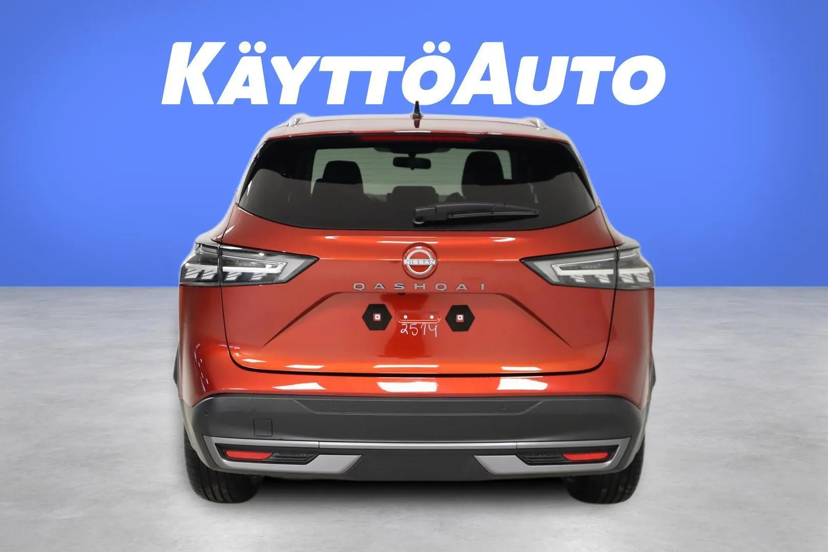 Nissan Qashqai SZP-650 carousel image