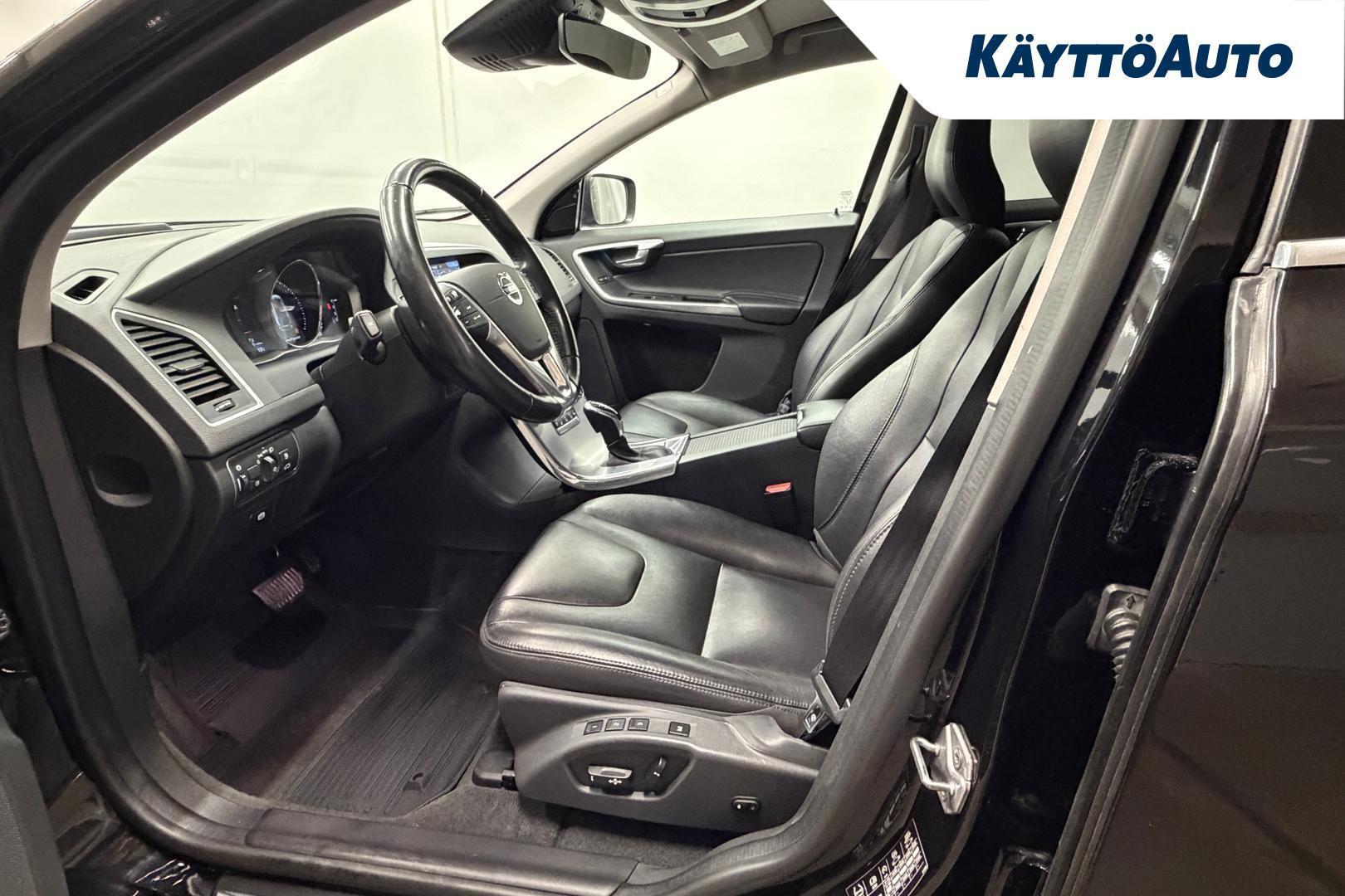 Volvo XC60 D4 AWD Business Summum aut 2016, photo 6/29