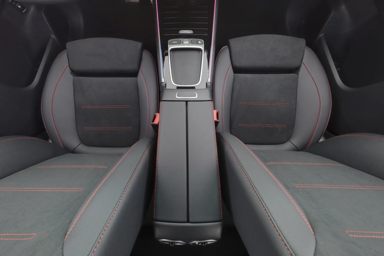 MERCEDES-BENZ EQA SSL-106 carousel image