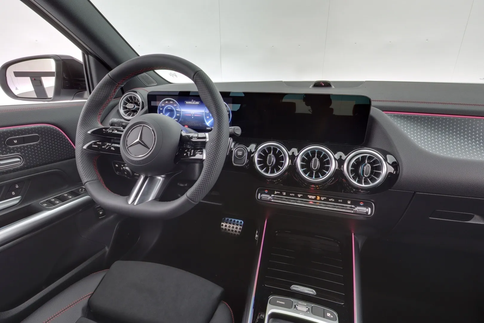 MERCEDES-BENZ EQA SSL-106 carousel image