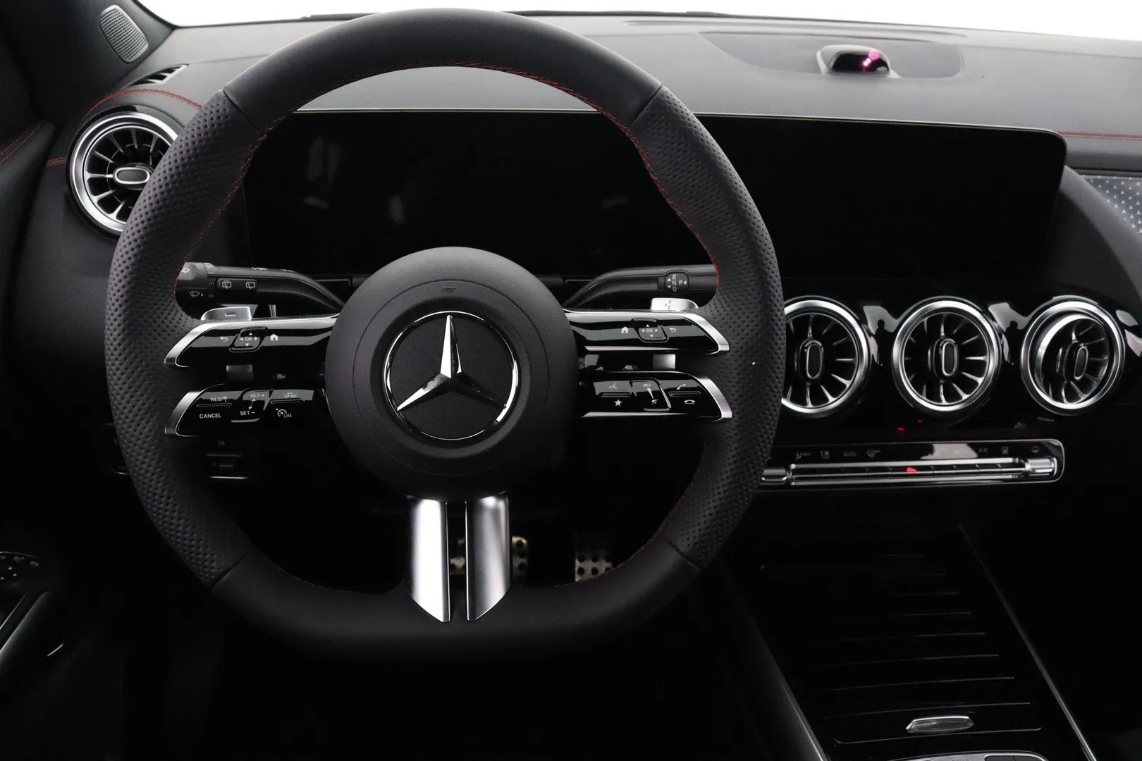 MERCEDES-BENZ EQA SSL-106 carousel image