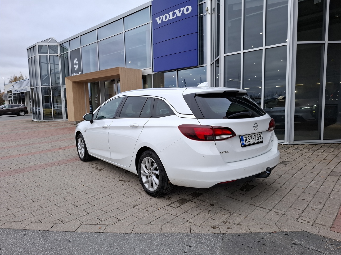 Opel Astra 2017, photo 6/14