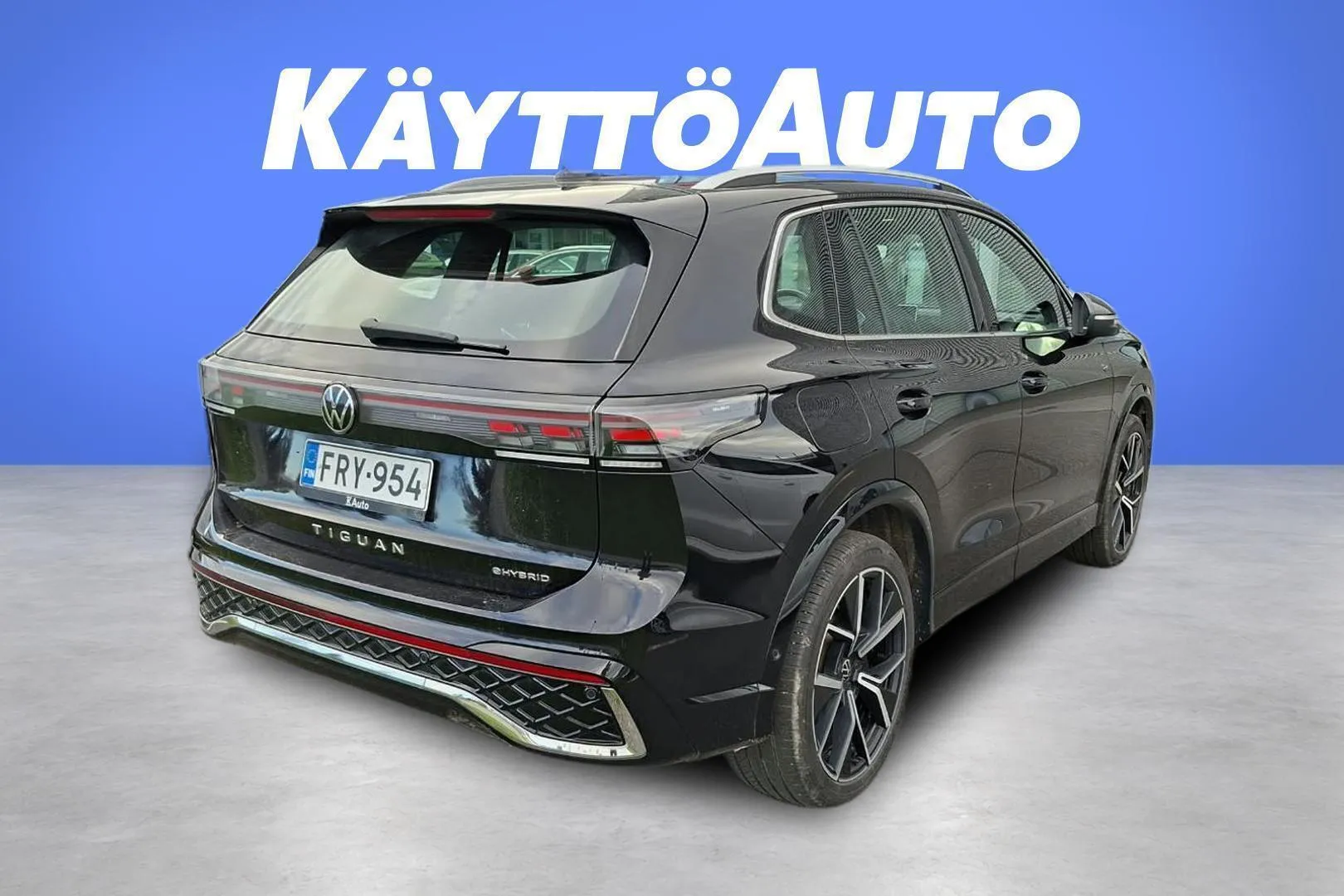 Volkswagen Tiguan FRY-954 carousel image