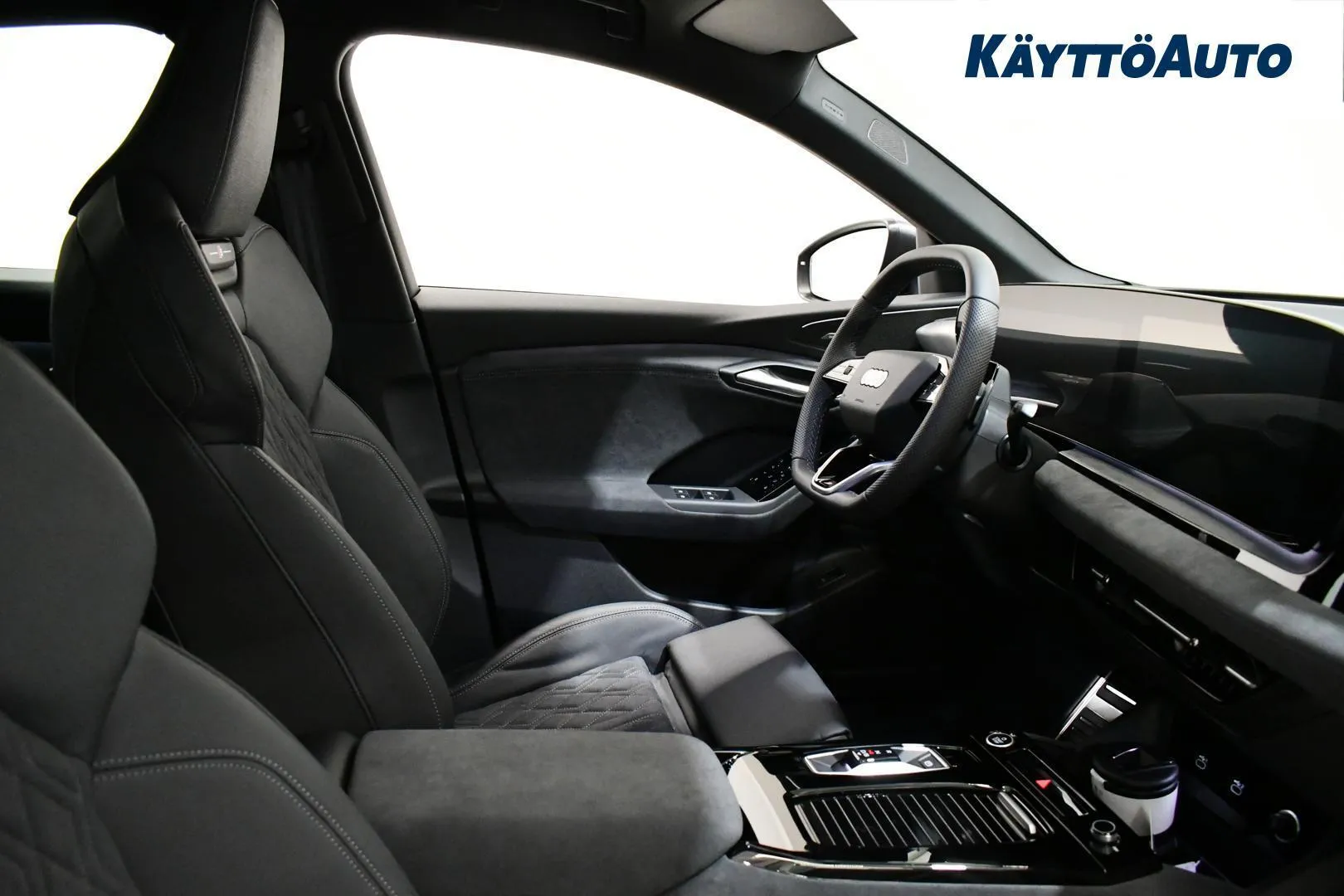 AUDI Q6 E-TRON YNA-703 carousel image