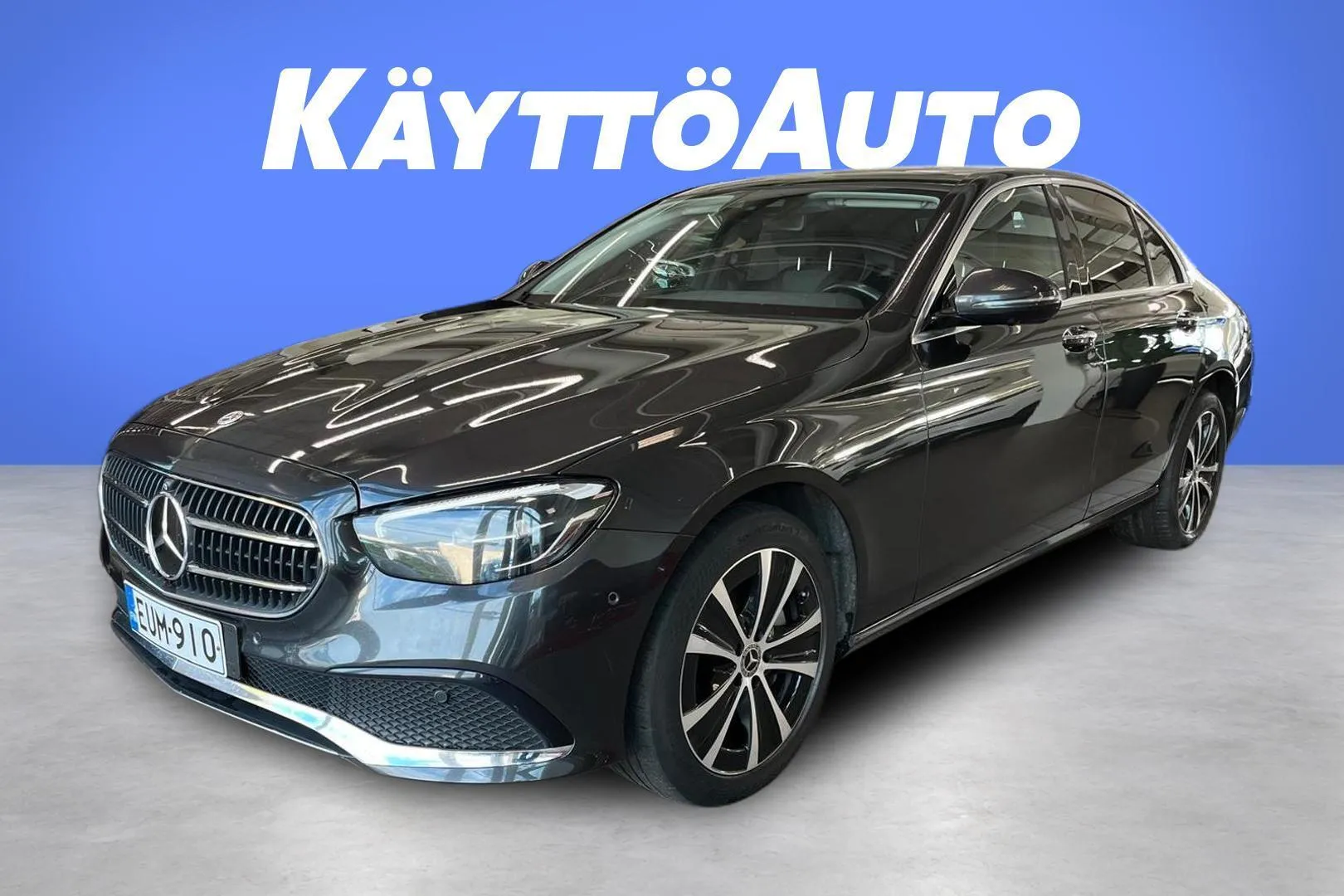 Mercedes-Benz E EUM-910 carousel image