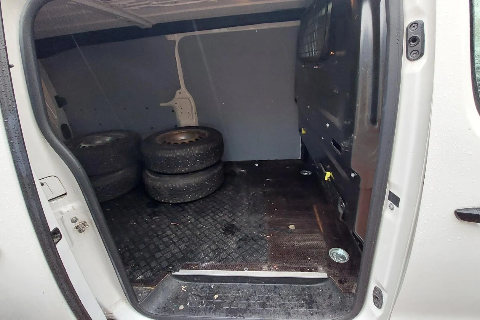 Toyota Proace BVU-163 carousel image