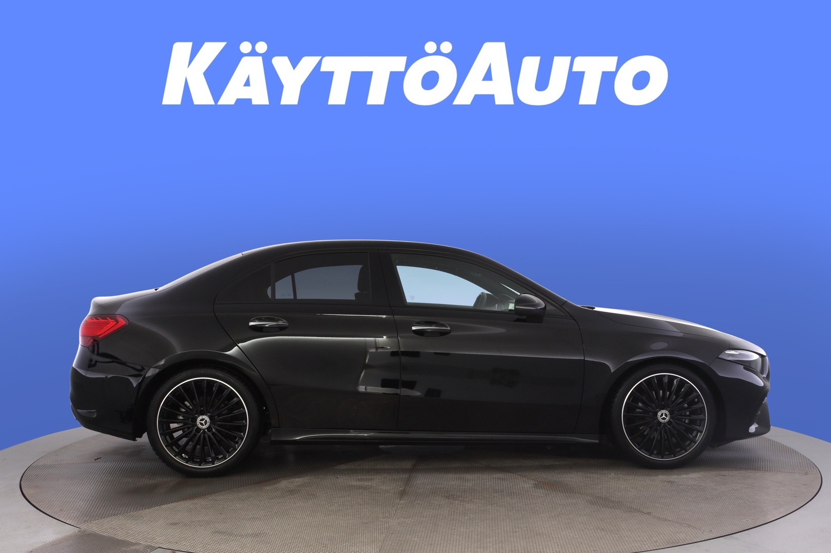 Mercedes-Benz A 180 A sedan AMG Line 2023, kuva 7/35