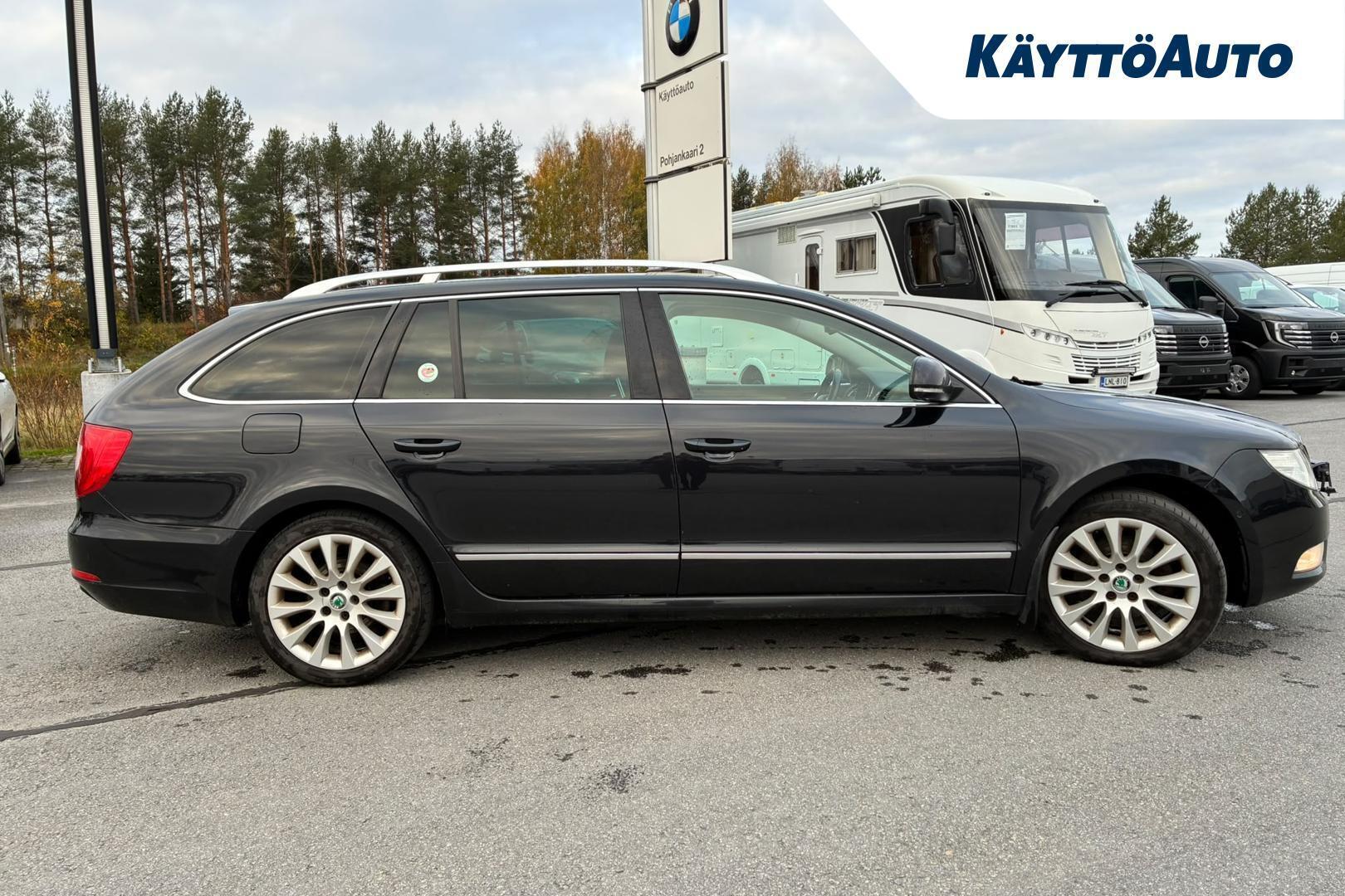 Skoda Superb 2013, bild 5/38