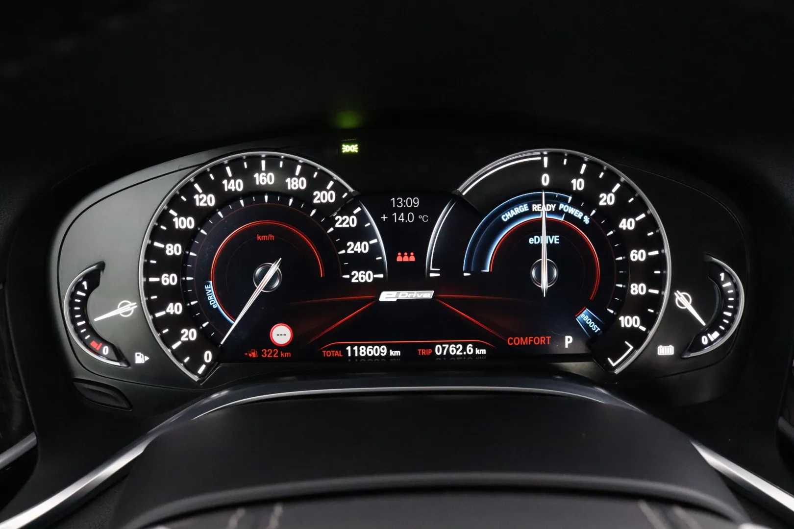 BMW 740 CKK-283 carousel image