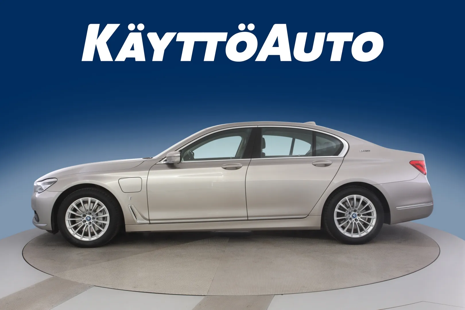 BMW 740 CKK-283 carousel image
